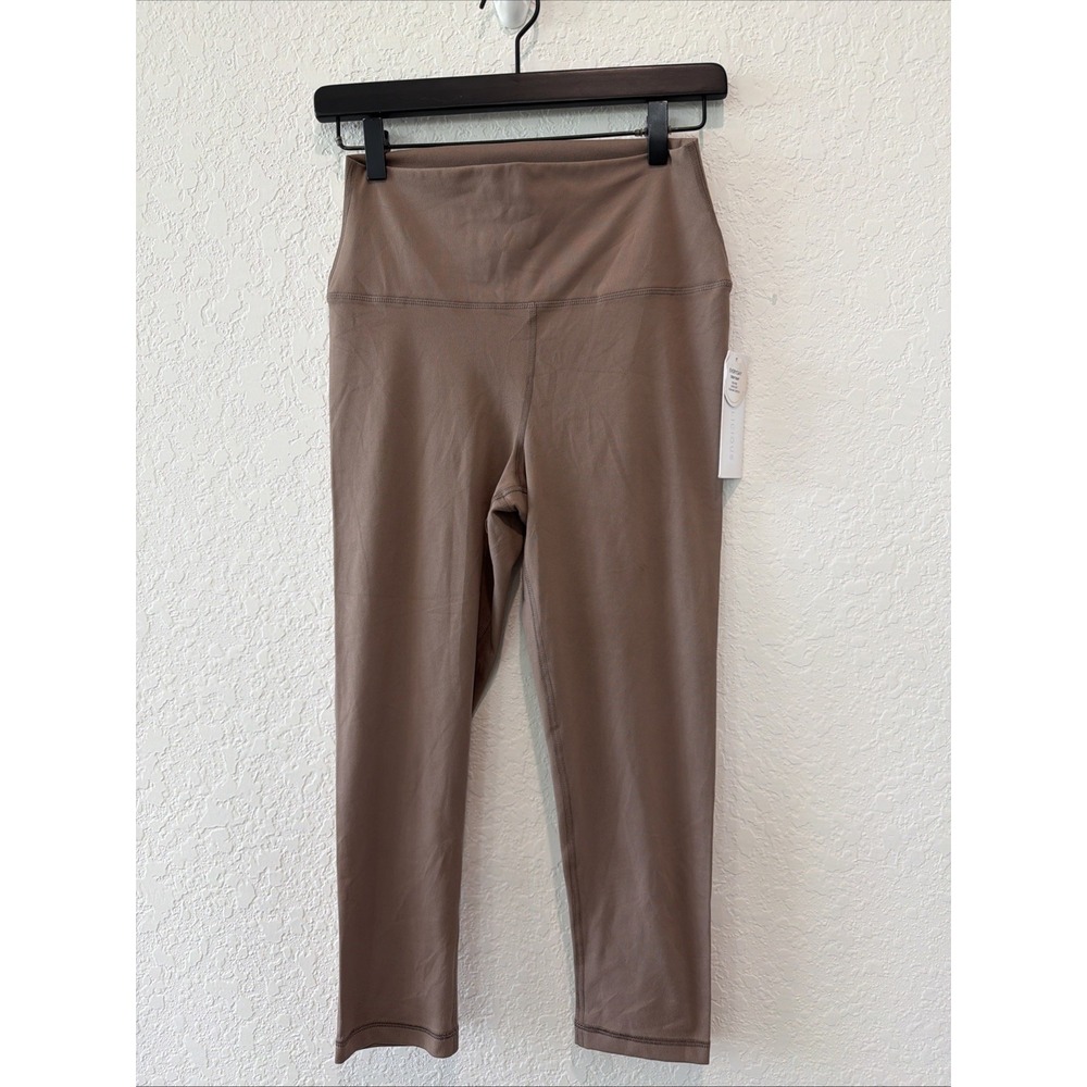 Yogalicious NWT Lux Everyday Crop Tight Soft High Rise Stretch Size Medium Brown